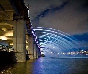 Banpo, Japonia, Most