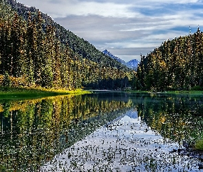 Odbicie, Jezioro, Góry, Lasy