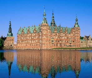 Zamek Frederiksborg, Woda, Dania, Narodowe Muzeum Historyczne, Miasto Hillerød