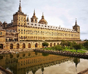 Zespół, Escorial, Lorenzo, Klasztorno, Biblioteczny, W San, Pałacowo