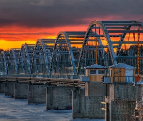 Most, Zima, Rzeka