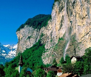 Domy, Kościół, Góry, Lauterbrunnen, Las, Wodospad