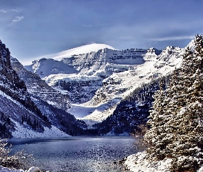 Kanada, Prowincja Alberta, Jezioro Lake Louise, Zima, Góry, Park Narodowy Banff