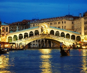 Włochy, Wenecja, Gondole, Most Rialto, Domy, Kanał Canal Grande