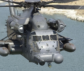 Sikorsky CH-53E Super Stallion