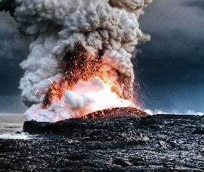 Erupcja, Wulkan