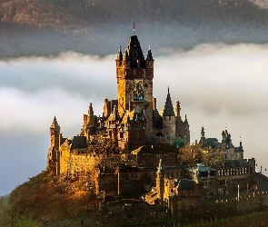 Mgła, Niemcy, Zamek Reichsburg, Miasto Cochem