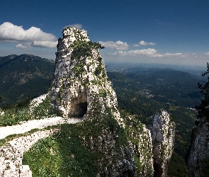 Droga, Jaskinia, Góry