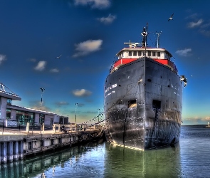 Port, Ptaki, Statek