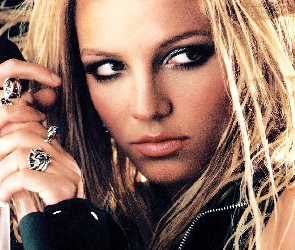 Twarz, Britney Spears