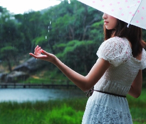 Deszcz, Łąka, Dziewczyna, Parasol