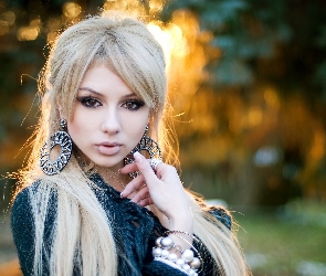 Biżuteria, Ekaterina Fetisova