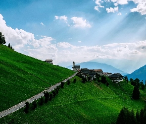 Wieś, Wzgórza