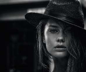 Czarno białe, Kapelusz, Brigita Maldutytė, Modelka