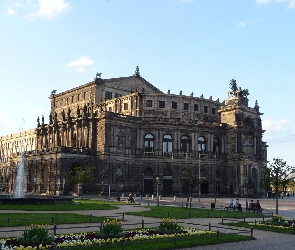 Niemcy, Klomby, Opera Semperoper, Fontanna, Drezno