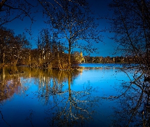 Drzewa, Zmrok, Rzeka