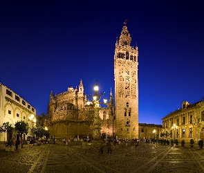 Sevilla, Miasto nocą, Hiszpania