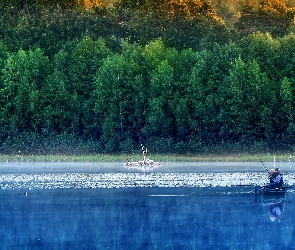 Poranek, Łódka, Jezioro Piaseczno, Wędkarze