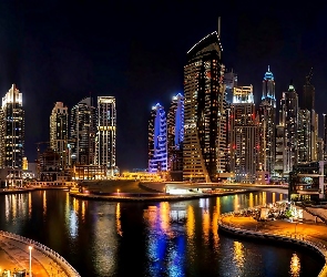 Drapacze, Nocą, Fragment, Abu Dhabi, Chmur