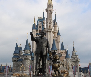 Zamek, Pomnik, Disney