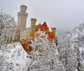 Zima, Drzewa, Bawaria, Niemcy, Zamek Neuschwanstein, Skały