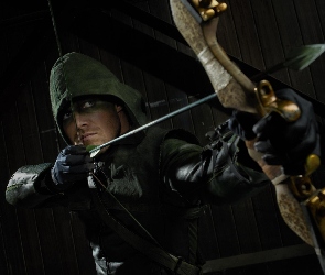 Serial, Arrow, Kaptur, Łuk, Oliver Queen - Stephen Amell, Zielona strzała