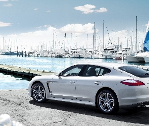 Białe, Panamera, Porsche