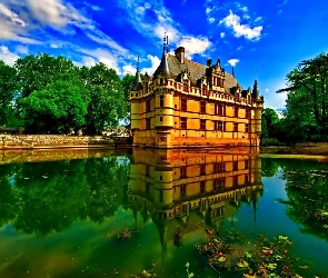 Zamek w Azay le Rideau, Rzeka Indre, Francja, Azay