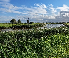 Trawa, Wiatrak, Chmury, Niebo, Rzeka