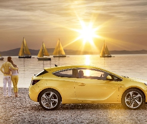 Żaglówki, Zachód słońca, Morze, Para, Opel