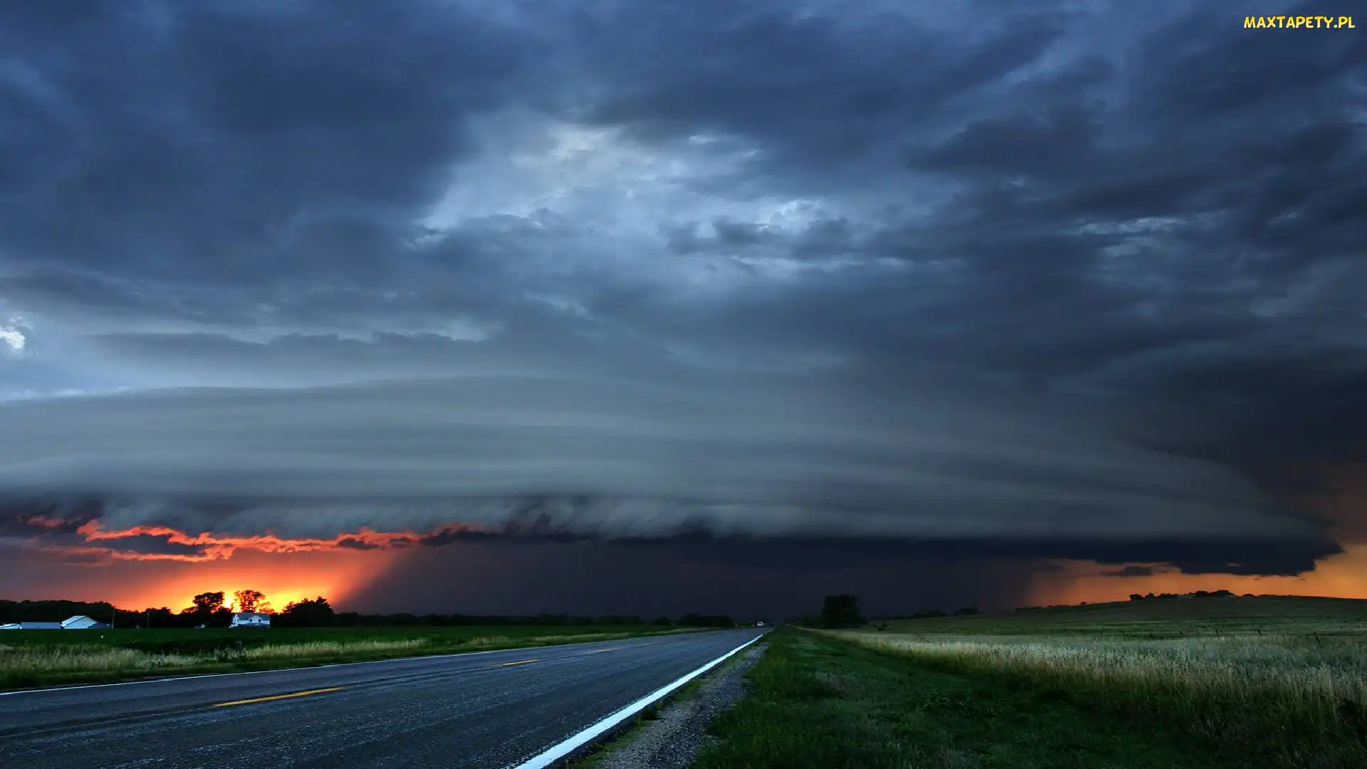 Droga, Tornado, Chmury