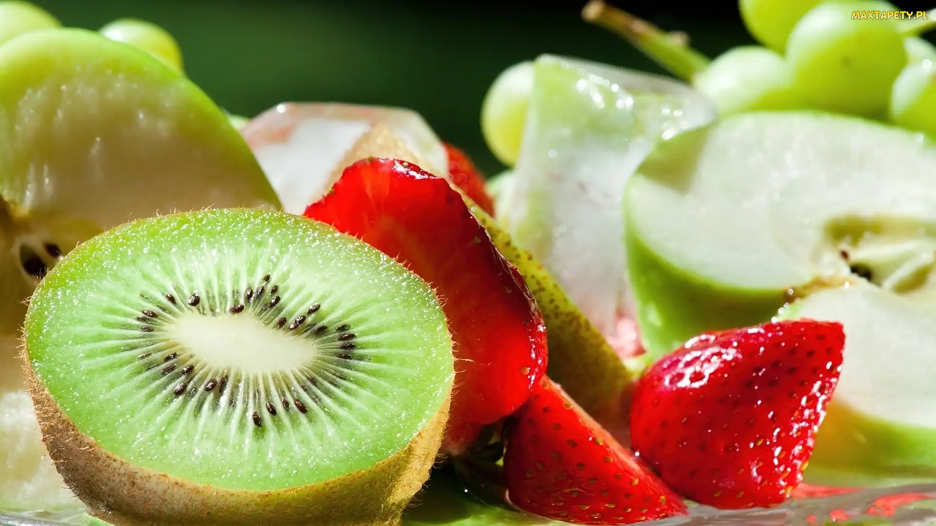 Kiwi, Owoce, Winogrona, Truskawki, Jabłka