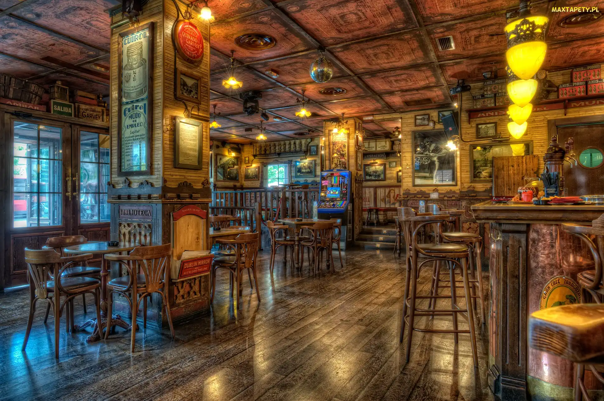 Bar, Krzesła, Rerstauracja, Stoliki