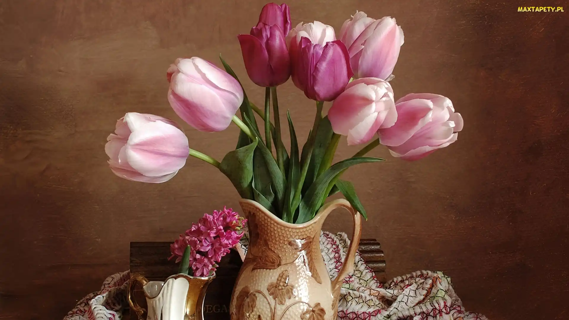 Dzbanki, Gliniane, Różowe, Tulipany