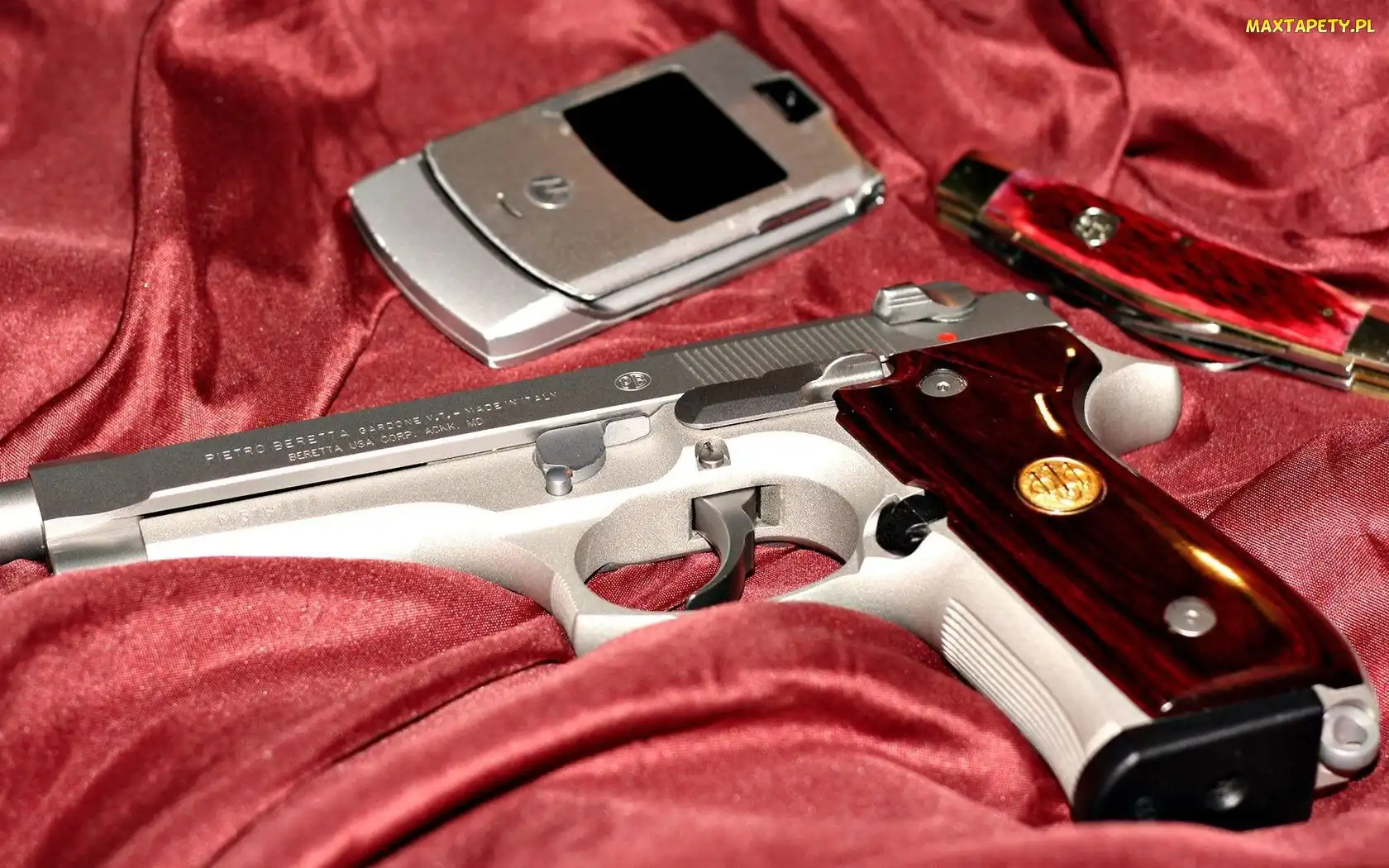 Scyzoryk, Komórka, Pistolet, Beretta