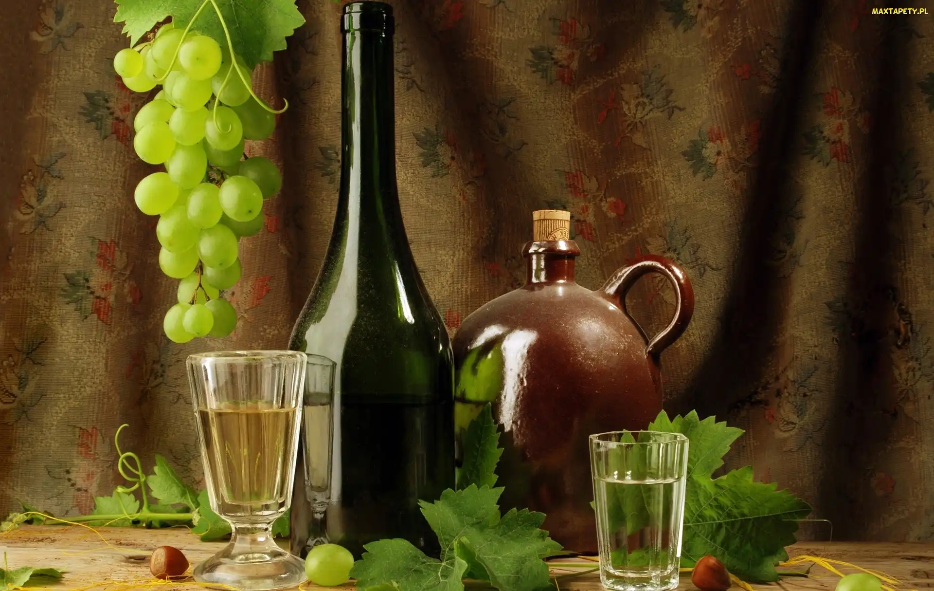 Kieliszek, Wino, Winogrona, Butelki