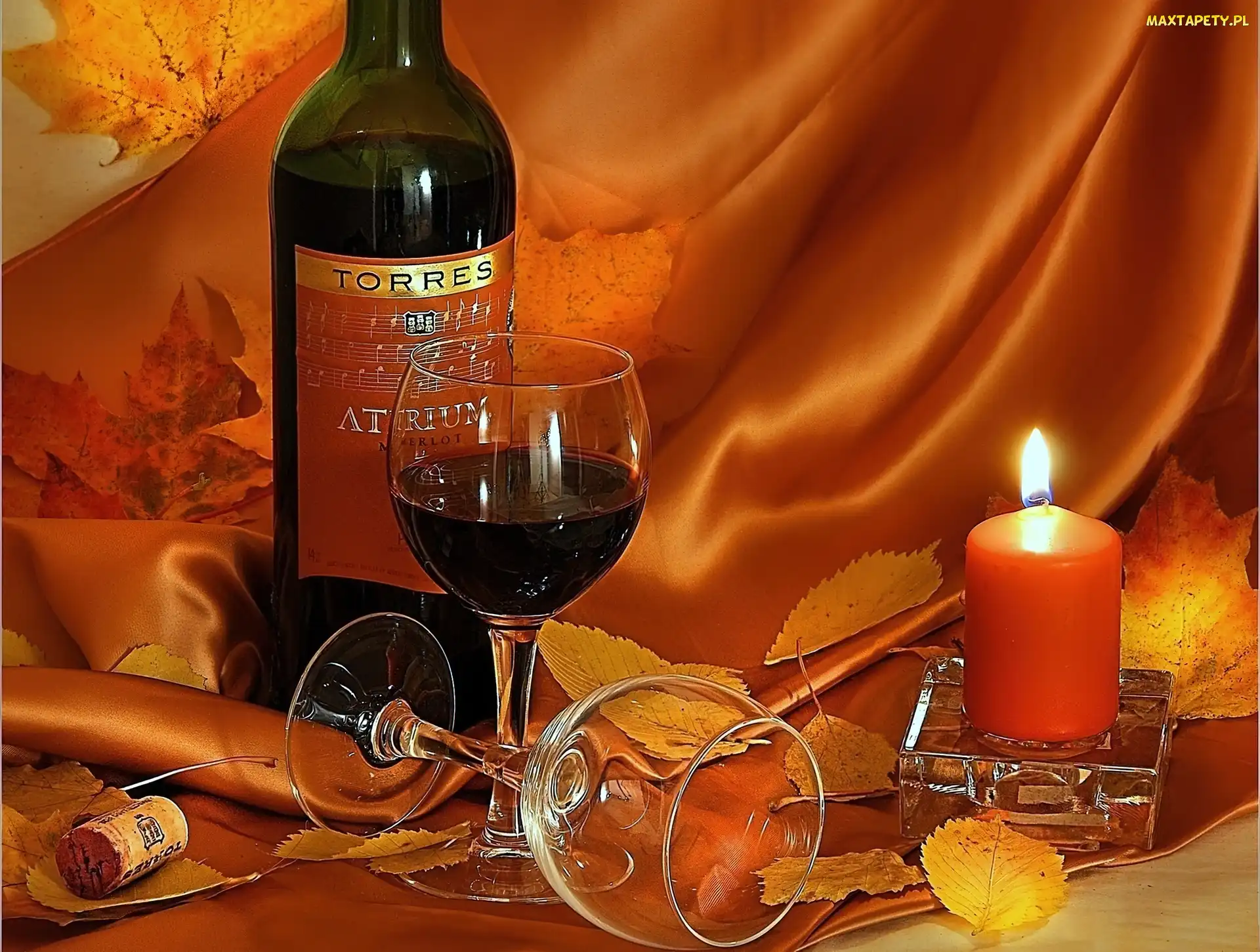 Wino, Świeca, Kieliszki