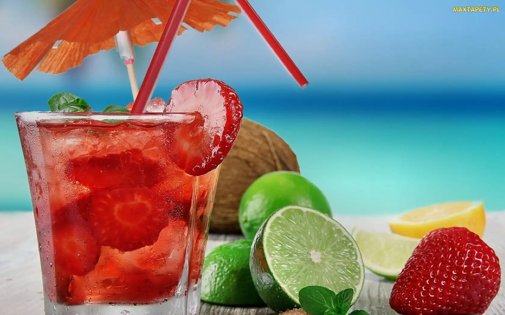 Słomki, Owoce, Egzotyczny, Drink