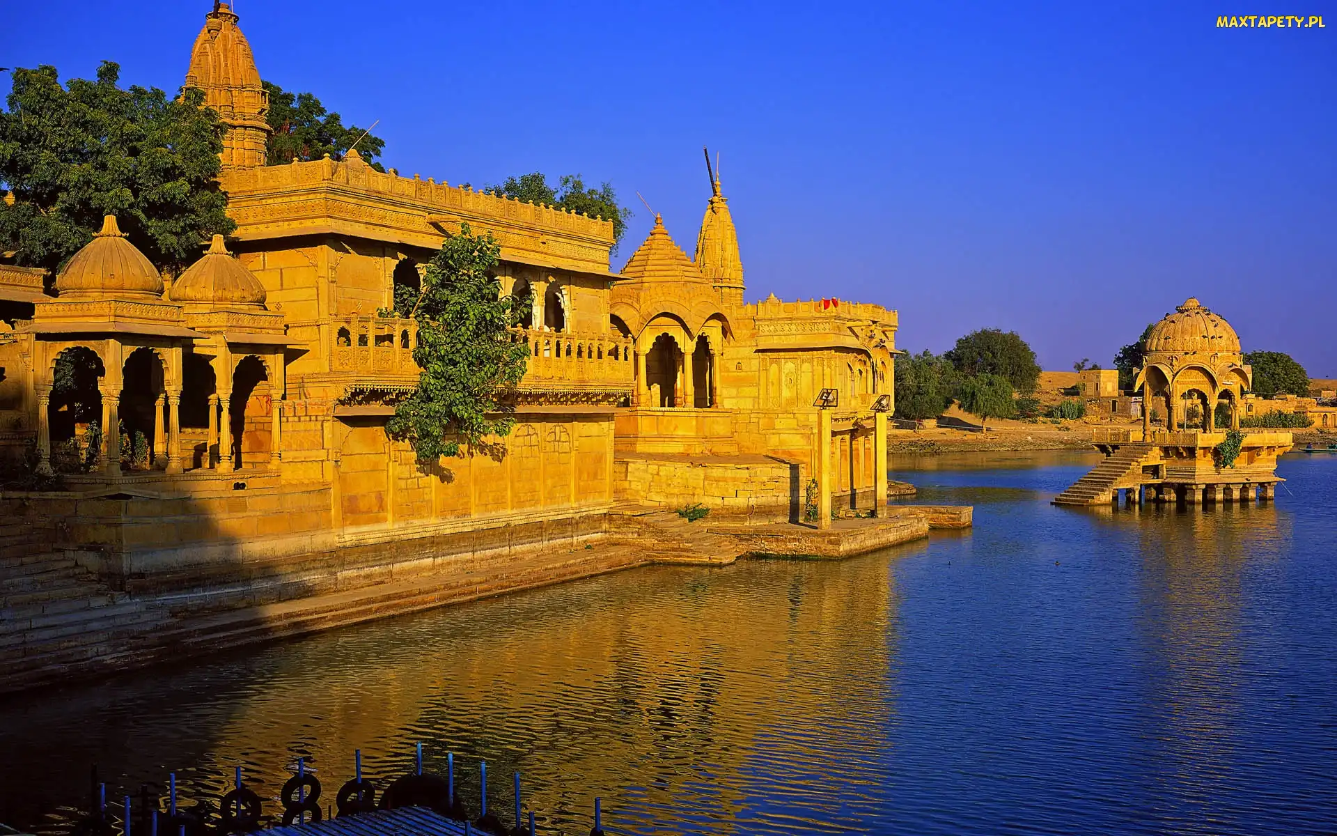 Indie, Budowla, Ganges