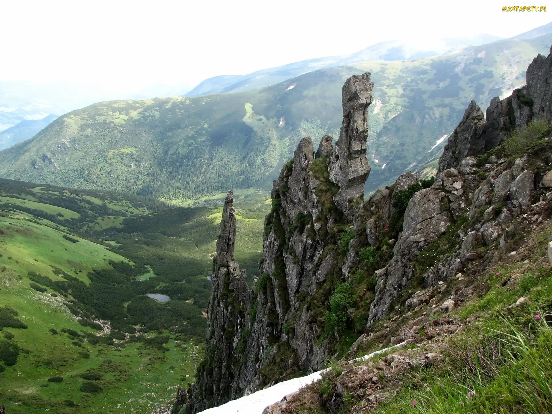 Skały, Dolina, Góry