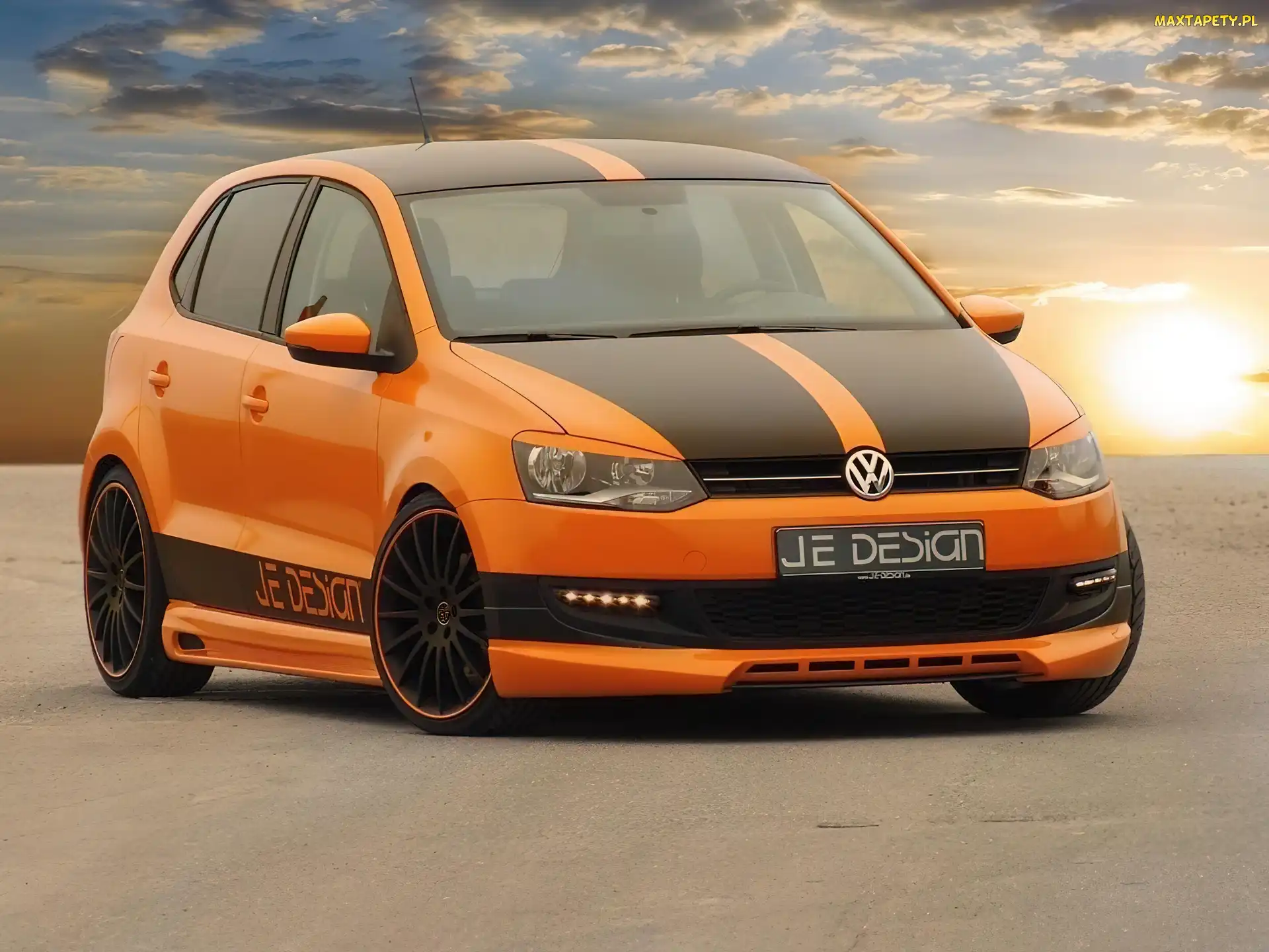 Polo, R6, Pomarańczowe