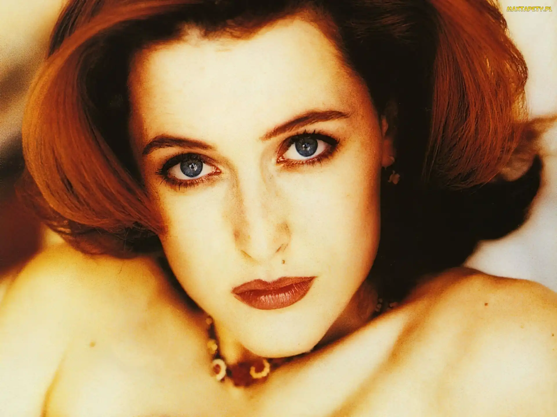 Gillian Anderson
