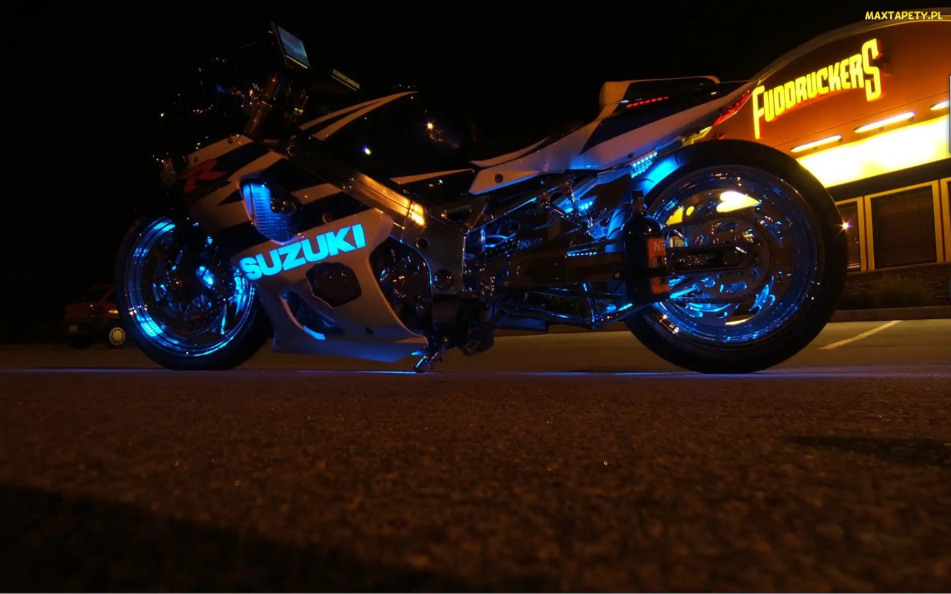Suzuki, Oświetlenie, Motor