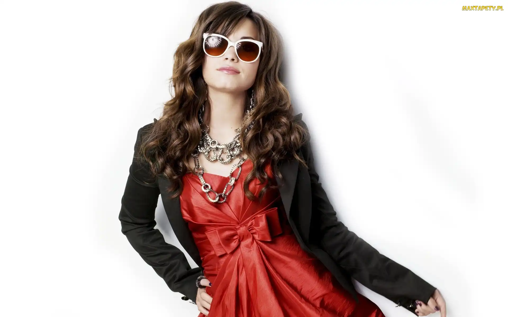 Okulary, Piosenkarka, Demi Lovato