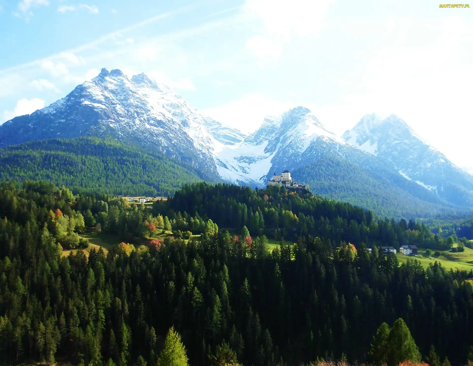 Góry, Drzewa, Zamek
