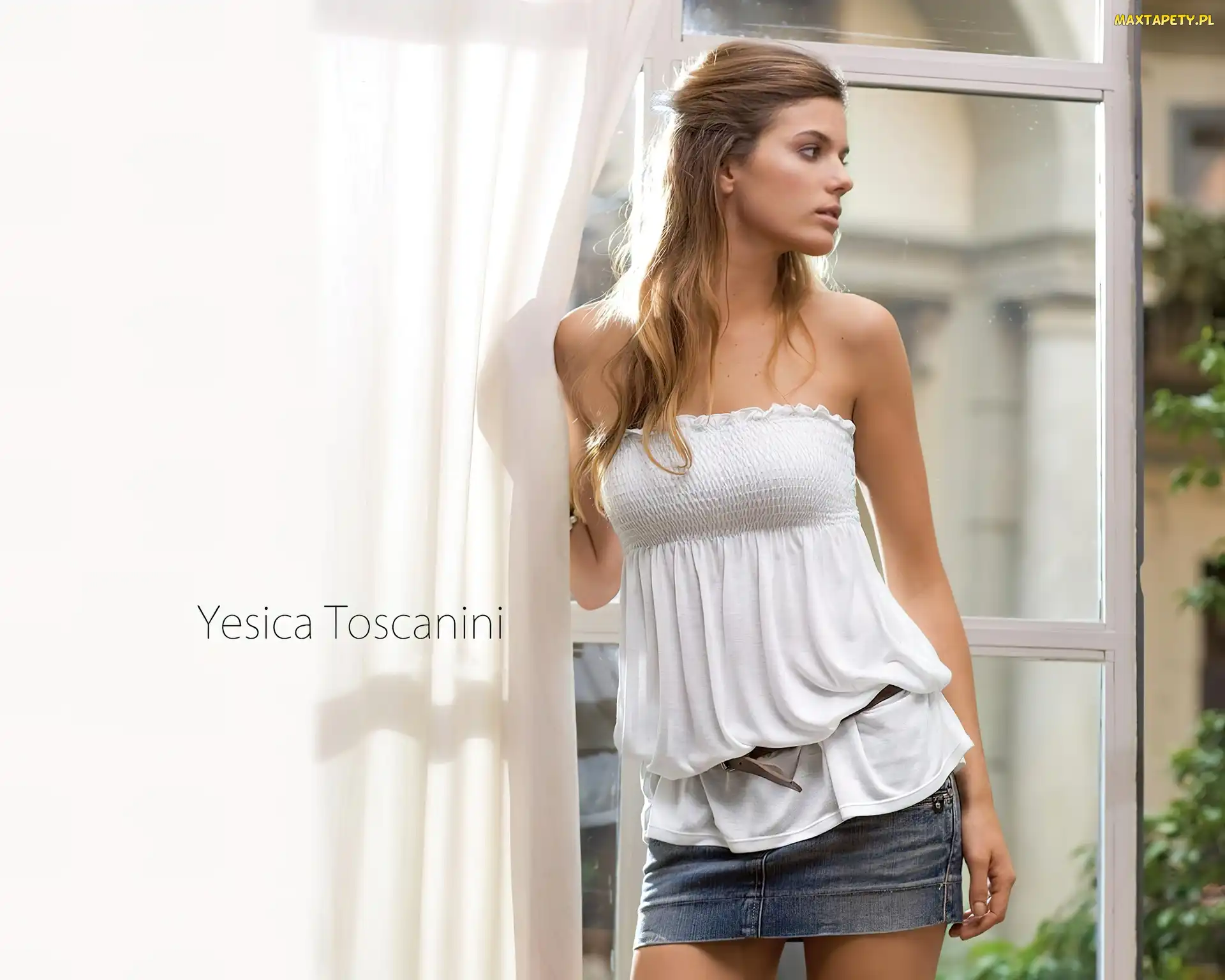 Okno, Tunika, Yesica Toscanini, Biała