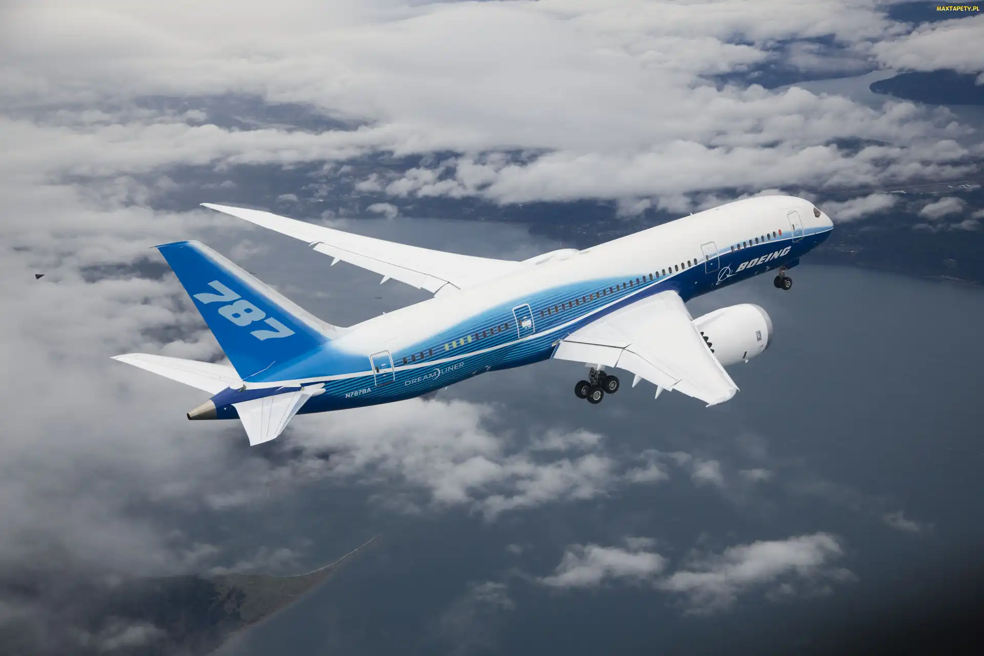 Dreamliner, Chmury, Boeing 787