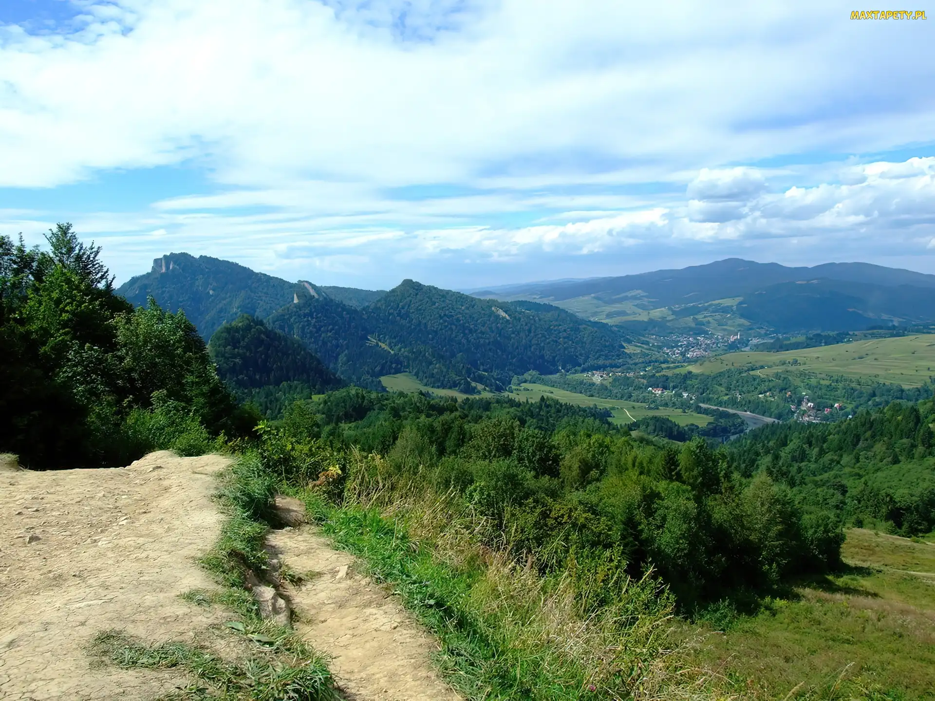 Niebo, Drzewa, Wzgórza