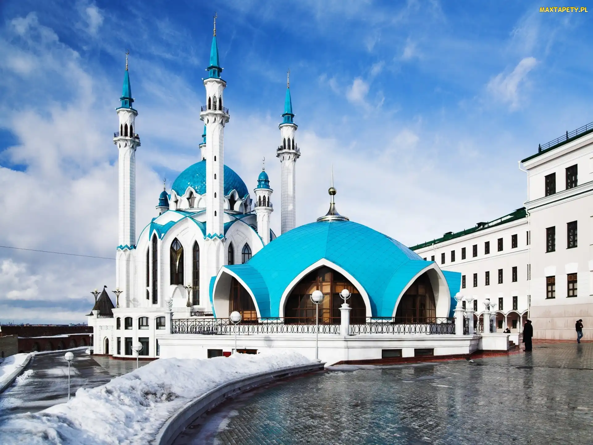 Niebieska, Architektura, Meczet