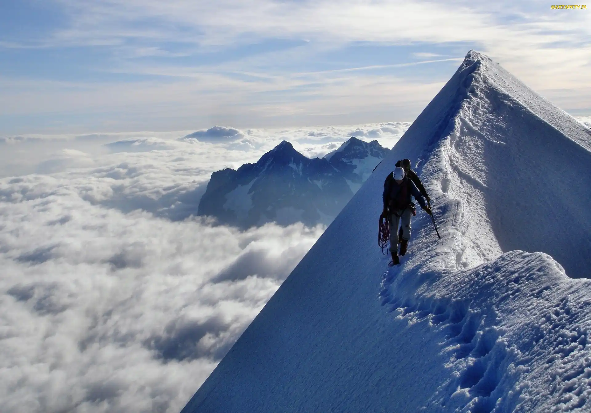 Chmury, Alpiniści, Góry